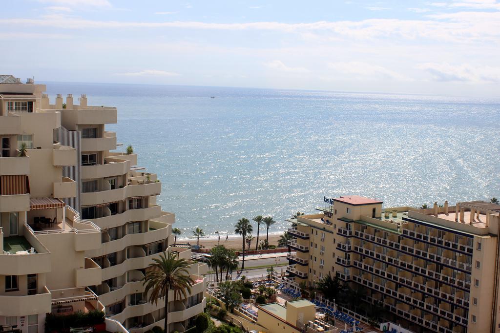 "Vive Benal Beach" Estudios Con Vistas Al Parque Acuatico Benalmádena Exteriör bild