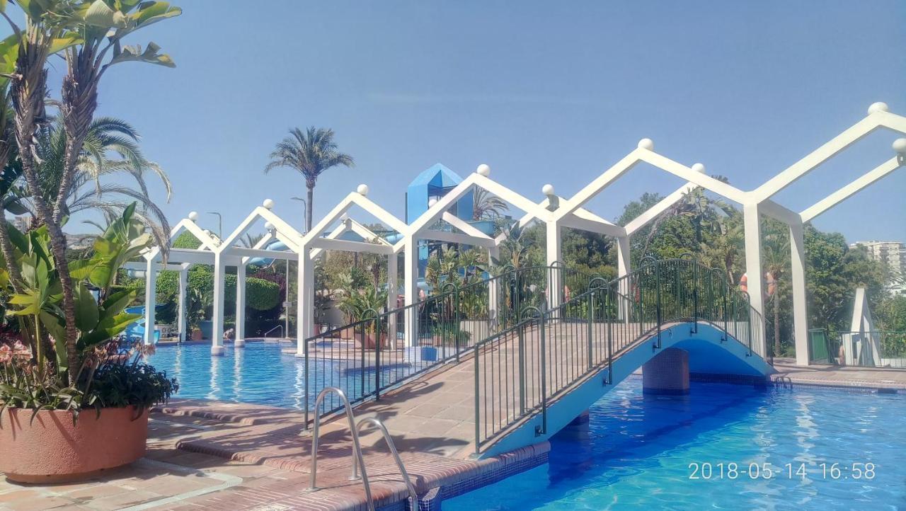 "Vive Benal Beach" Estudios Con Vistas Al Parque Acuatico Benalmádena Exteriör bild