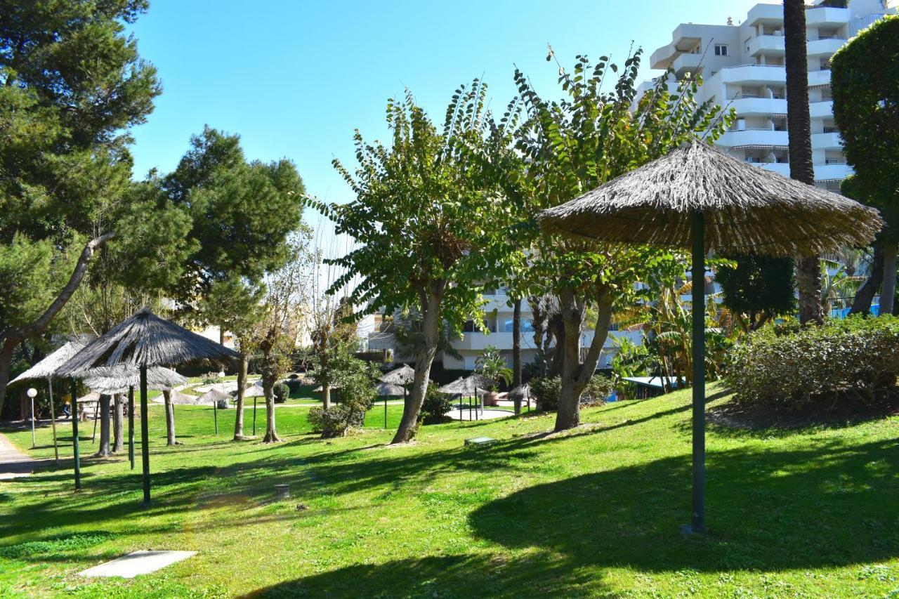 "Vive Benal Beach" Estudios Con Vistas Al Parque Acuatico Benalmádena Exteriör bild